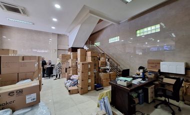 jual gedung bagus 4 lantai di kemayoran jakpus
