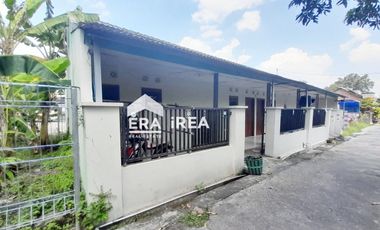 DIJUAL RUMAH DEKAT TAMAN JAYA WIJAYA SOLO