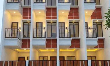 RUMAH BARU MODERN MINIMALIS SIAP HUNI TAMAN RATU JAKARTA BARAT