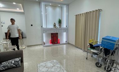 Jual/Sewa Rumah Cantik Banget Daerah Katamso Murahhh