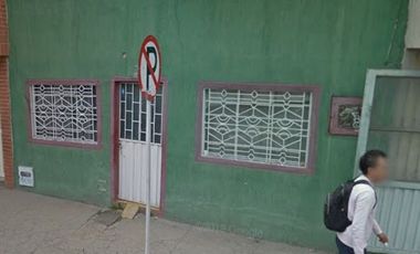 CASA  LOTE PARA REMODELAR