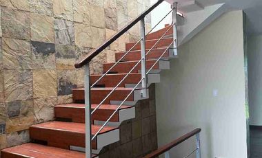 ALQUILER DE DEPARTAMENTO EN SAN JUAN DE CUMBAYA