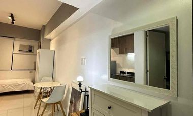 FOR RENT STUDIO UNIT AT SYMPHONY