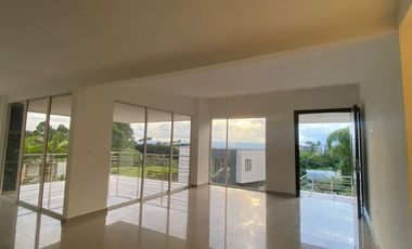 🏡 CASA CAMPESTRE EN RENTA  📍 Pereira , Sector Condina