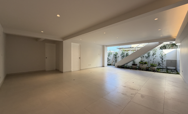 Brand New Modern Minimalist 3-Storey Home with Premium Finishes