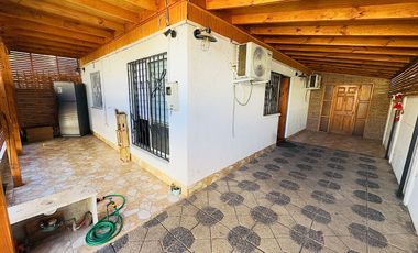 Se Vende Casa en Villa San José de la Florida, Talca.