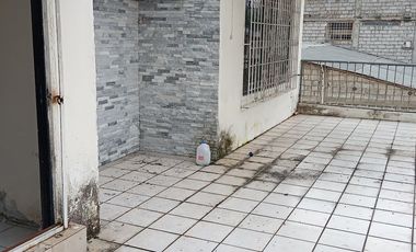 GRAN OPORTUNIDAD DE INVERSIÓN – CASA AMPLIA EN LA TOLITA 1