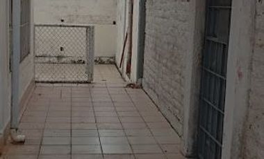 GRAN OPORTUNIDAD DE INVERSIÓN – CASA AMPLIA EN LA TOLITA 1