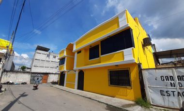 CASA GRANDEDE 2 PISOS CON TERRAZA Y LAVANERIA  CON LINDOS ACABADOS EN MADERA  CASA ESQUINERA  EN LA URBANIZACION TOLITA 1 ..FRENTE AL PAI POLI