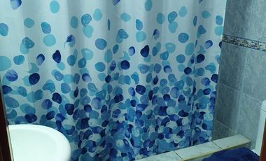 CASA GRANDEDE 2 PISOS CON TERRAZA Y LAVANERIA  CON LINDOS ACABADOS EN MADERA  CASA ESQUINERA  EN LA URBANIZACION TOLITA 1 ..FRENTE AL PAI POLI