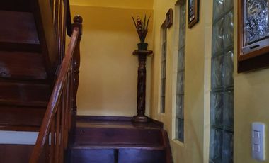 CASA GRANDEDE 2 PISOS CON TERRAZA Y LAVANERIA  CON LINDOS ACABADOS EN MADERA  CASA ESQUINERA  EN LA URBANIZACION TOLITA 1 ..FRENTE AL PAI POLI