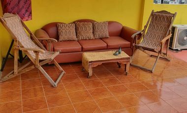 CASA GRANDEDE 2 PISOS CON TERRAZA Y LAVANERIA  CON LINDOS ACABADOS EN MADERA  CASA ESQUINERA  EN LA URBANIZACION TOLITA 1 ..FRENTE AL PAI POLI