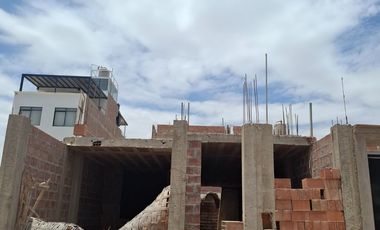 CASA EN EL OLIVAR 2 CASCO ROJO LADRILLO LISTO PARA ACABADOS TACNA.