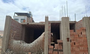 CASA EN EL OLIVAR 2 CASCO ROJO LADRILLO LISTO PARA ACABADOS TACNA.