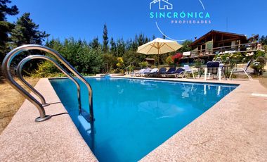 SINCRÓNICA PROPIEDADES  ARRIENDA HERMOSA CABAÑA EN SECTOR 12 DE LA FAMA ALGARROBO