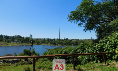 Casa frente al río y bajada de lancha – Oportunidad en Los Espinillos, Potrero de Garay- 570