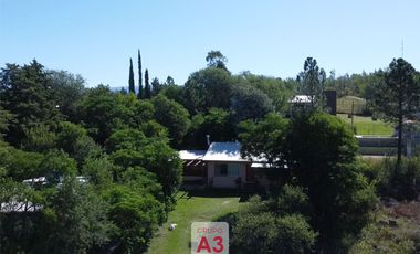 Casa frente al río y bajada de lancha – Oportunidad en Los Espinillos, Potrero de Garay- 570
