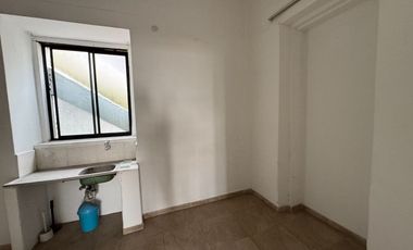 Casa de arriendo para empresa en el centro de conocoto