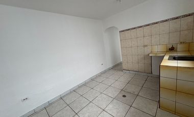 Casa de arriendo para empresa en el centro de conocoto