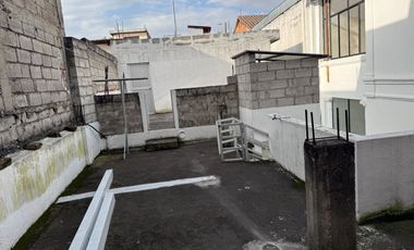 Casa de arriendo para empresa en el centro de conocoto