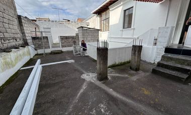 Casa de arriendo para empresa en el centro de conocoto
