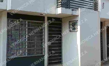 Casa Amueblada en Renta Fraccionamiento el Roble, Zona Hospitales, UG, Aeropuerto, Puerto Interior, Altacia, etc