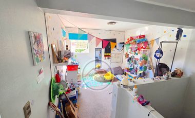 Casa Venta 3 Dormitorios En Microbarrio, Valle Lo Campino