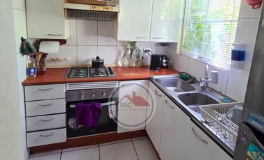 Casa Venta 3 Dormitorios En Microbarrio, Valle Lo Campino