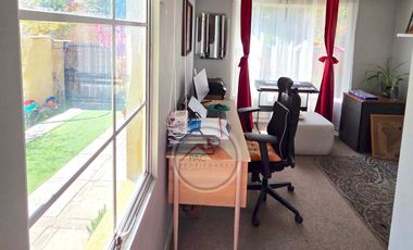 Casa Venta 3 Dormitorios En Microbarrio, Valle Lo Campino