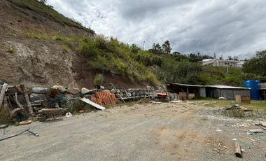 En Venta Quinta en Paute – Sector Pirincay | Amplio terreno y excelente clima