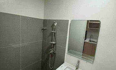 𝙍𝙀𝙉𝙏 𝙏𝙊 𝙊𝙒𝙉! 𝙋𝙐𝙔𝙊 𝘿𝘼𝙔𝙐𝙉 !  
Near Cebu IT Park

Reservation fee: P10K ONLY
Pay 3% DP Makamove in na dayun ka! 
150k discount plus 100k worth of appliance