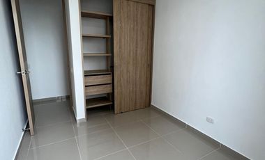 APTO 2402 FLORA CLUB HOUSE