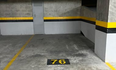 APTO 2402 FLORA CLUB HOUSE