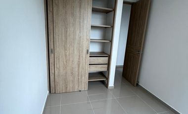 APTO 2402 FLORA CLUB HOUSE