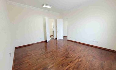Alquilo CASA en SAN ISIDRO