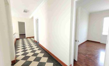 Alquilo CASA en SAN ISIDRO