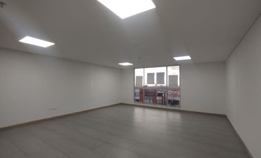 Oficina en Renta ubicada por el sector de los Alpes