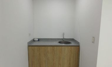 Oficina en Renta ubicada por el sector de los Alpes