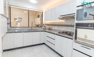 VENTA DE CASA CON 4 DORMITORIOS- Machángara, Cuenca