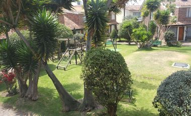 SE ARRIENDA HERMOSA CASA CONJUNTO PARQUE CENTRAL CHÍA