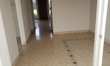 SE ARRIENDA HERMOSA CASA CONJUNTO PARQUE CENTRAL CHÍA