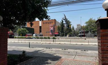 se vende dpto frente al Parque Arauco