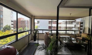 se vende dpto frente al Parque Arauco