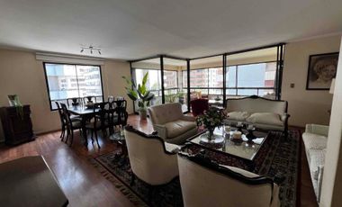 se vende dpto frente al Parque Arauco