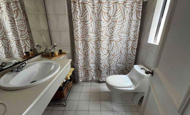 se vende dpto frente al Parque Arauco