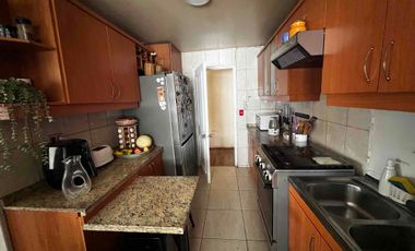 se vende dpto frente al Parque Arauco