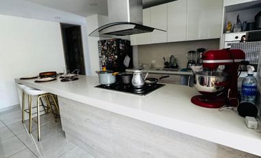 SE VENDE APTO EN EDIFICIO LE PARC
