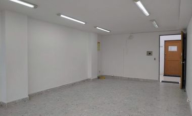 ARRIENDO OFICINA EN SIBERIA-COTA