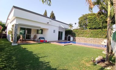 CASA EN VENTA EN FRACCIONAMIENTO LOMAS DE COCOYOC MORELOS