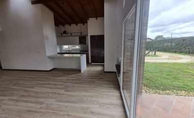 Exclusiva CASA DE UN PISO en Cajicá